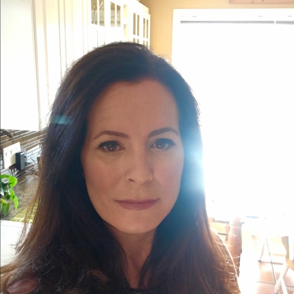 Meet your Posher, Jodi - Picture 1 of 1